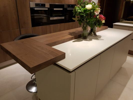 Click Here To Enlarge This Photo Of Miami White Silestone 